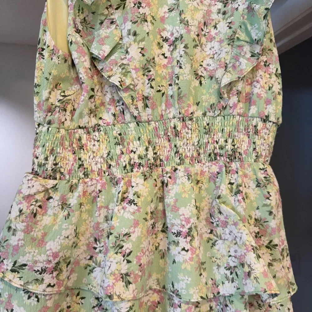 BCBGeneration Ditsy Floral Smocked Waist Tiered Skirt Ruffle Mini Dress Sz Large - Picture 9 of 13